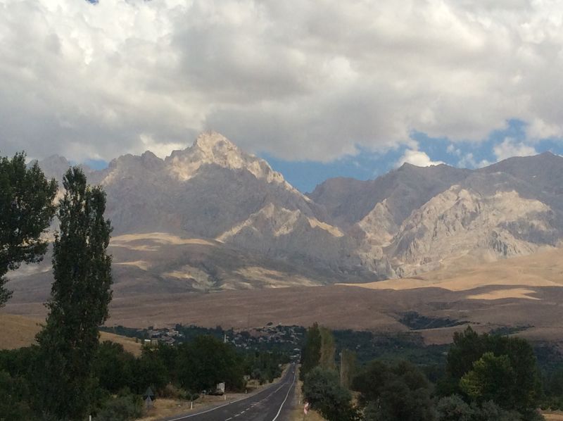 The serrated limestone peaks of the Aladağlar rising above the plain.